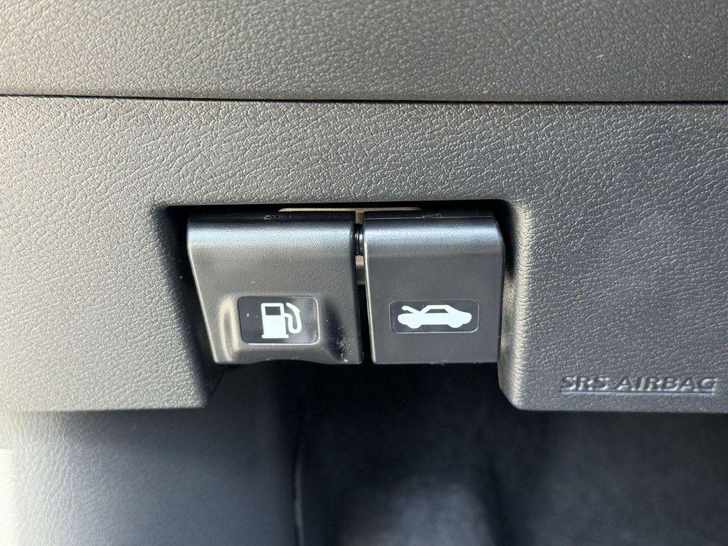 new 2025 Nissan Kicks car, priced at $21,925