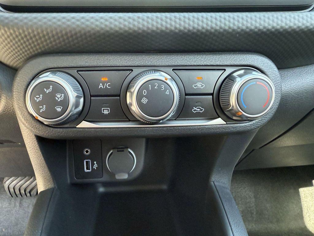 new 2025 Nissan Kicks car, priced at $21,925