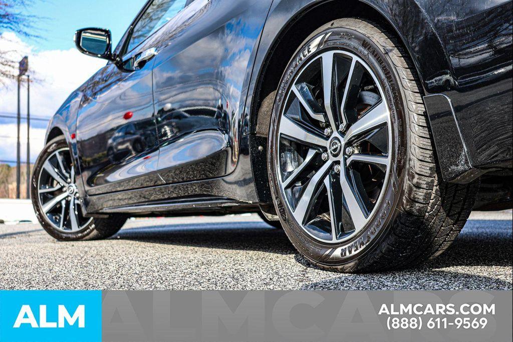 used 2023 Nissan Maxima car, priced at $22,670