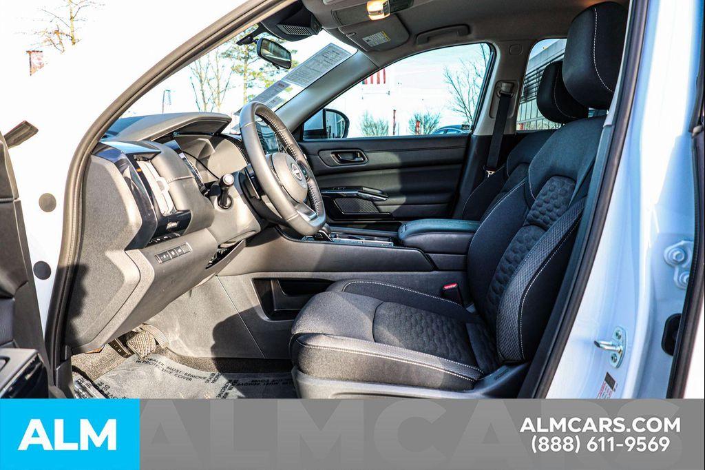 used 2025 Nissan Pathfinder car, priced at $29,420