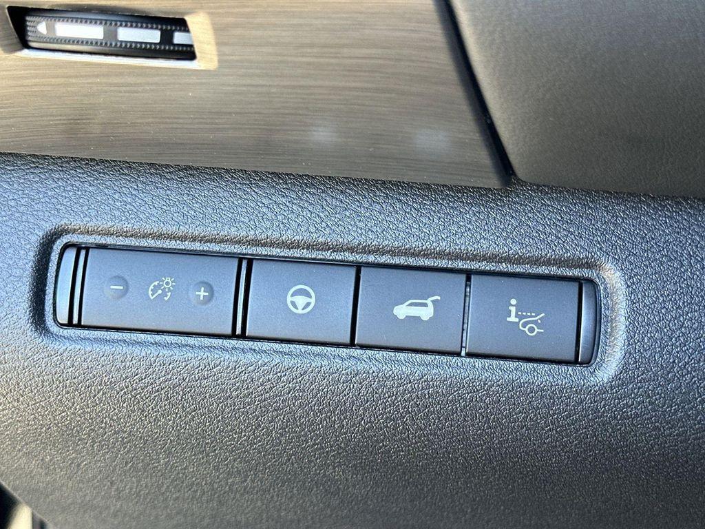 new 2025 Nissan Pathfinder car, priced at $47,765