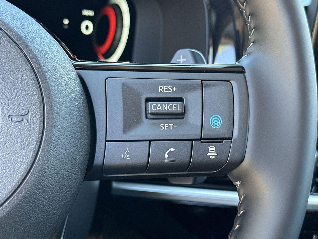 new 2025 Nissan Pathfinder car, priced at $47,765