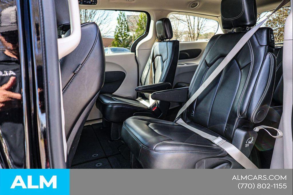 used 2024 Chrysler Pacifica car, priced at $24,664