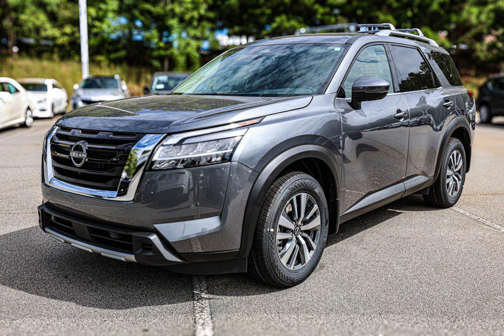 new 2024 Nissan Pathfinder car, priced at $35,747