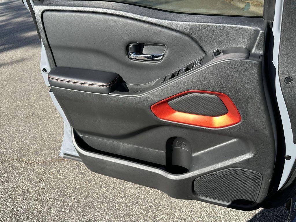 new 2025 Nissan Frontier car, priced at $43,868