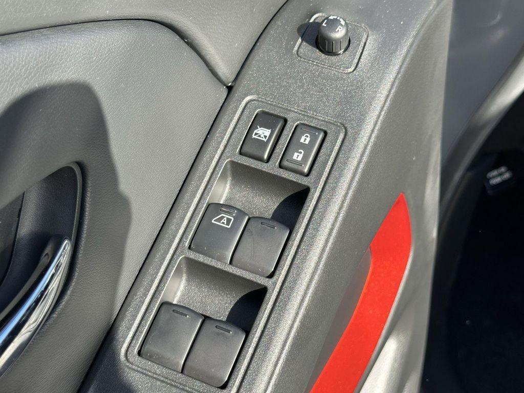 new 2025 Nissan Frontier car, priced at $43,868