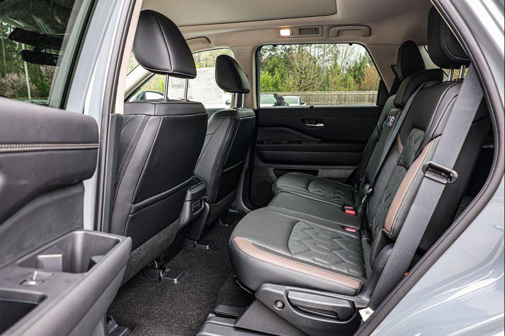 new 2026 Nissan Pathfinder car, priced at $46,780