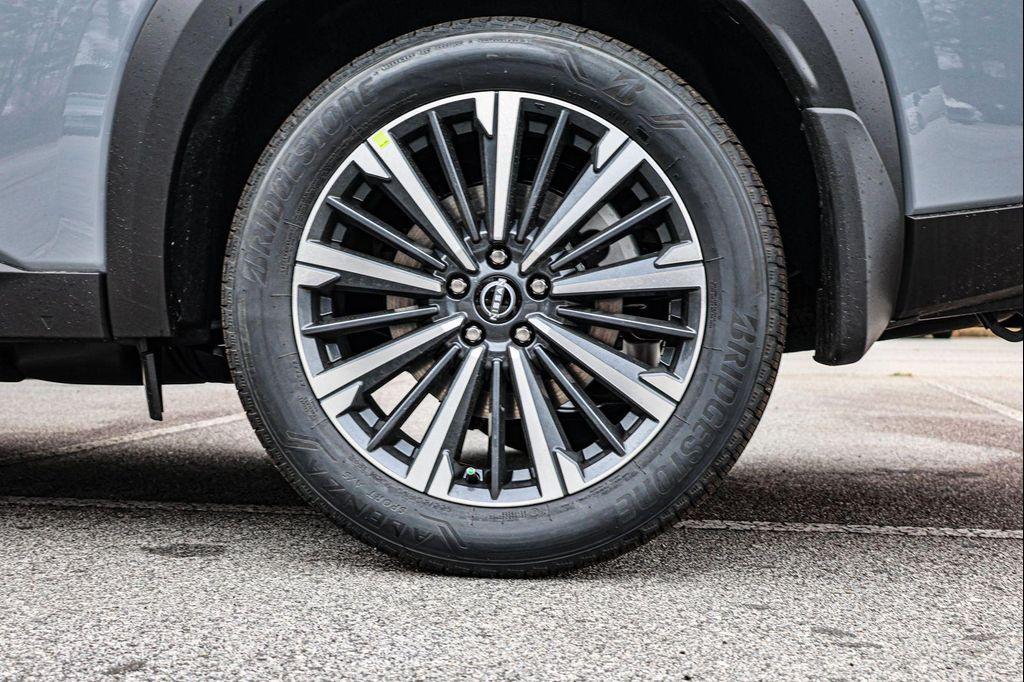 new 2026 Nissan Pathfinder car, priced at $46,780