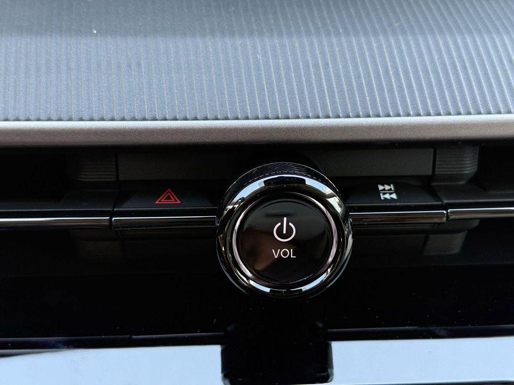 new 2025 Nissan Murano car, priced at $37,174