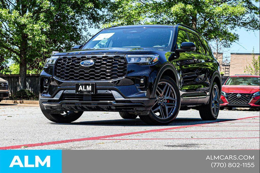 used 2025 Ford Explorer car, priced at $37,664