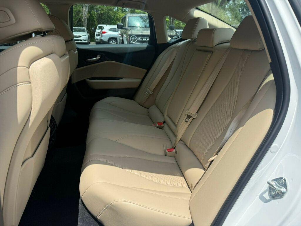 used 2025 Acura TLX car, priced at $38,990