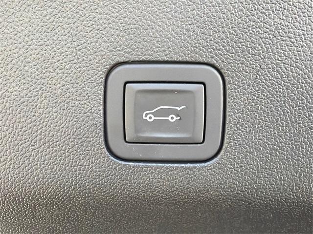 used 2025 GMC Yukon XL car, priced at $103,903