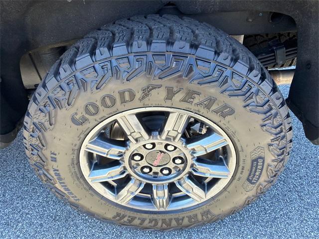 used 2025 GMC Sierra 1500 car, priced at $70,045