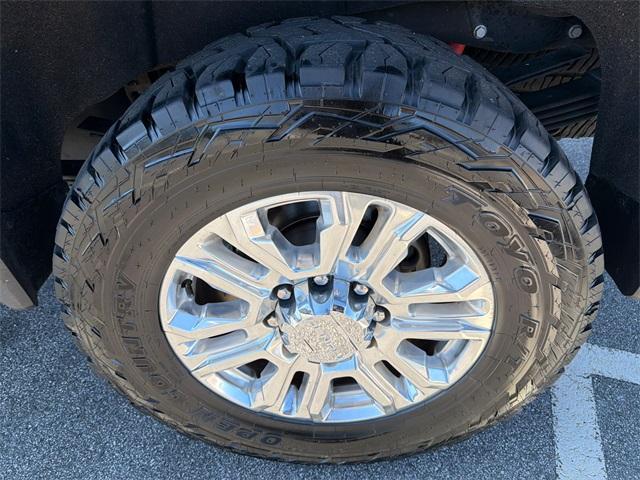 used 2024 GMC Sierra 2500 car, priced at $72,957