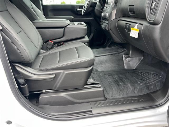 used 2025 GMC Sierra 2500 car, priced at $41,987