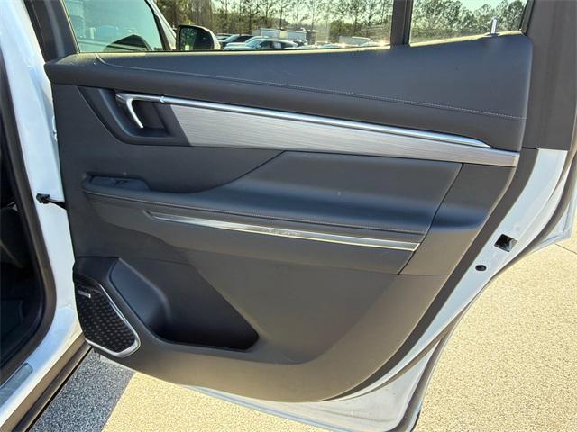 used 2025 Buick Enclave car, priced at $35,670