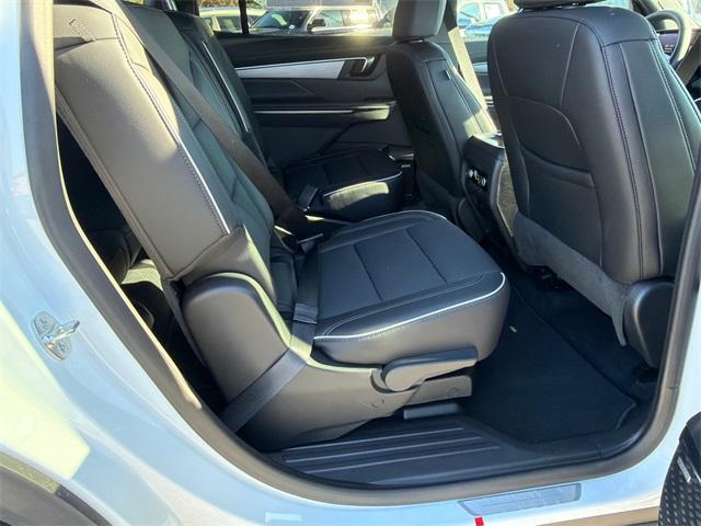 used 2025 Buick Enclave car, priced at $35,670