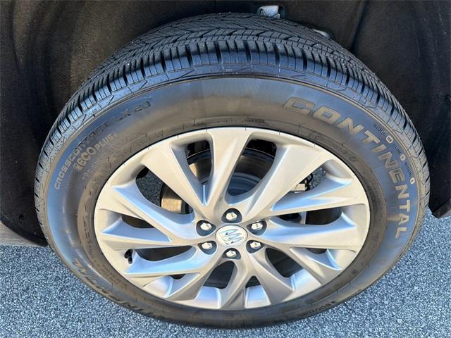 used 2025 Buick Enclave car, priced at $35,670