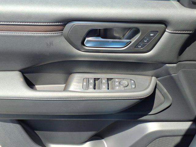 new 2025 Nissan Armada car, priced at $68,008