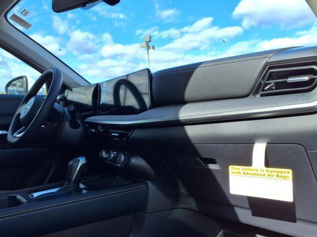 new 2025 Nissan Kicks car, priced at $26,384