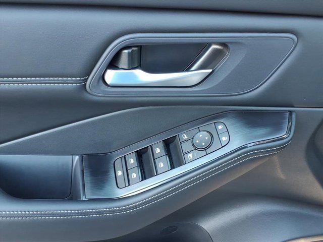 new 2026 Nissan Rogue car, priced at $29,111