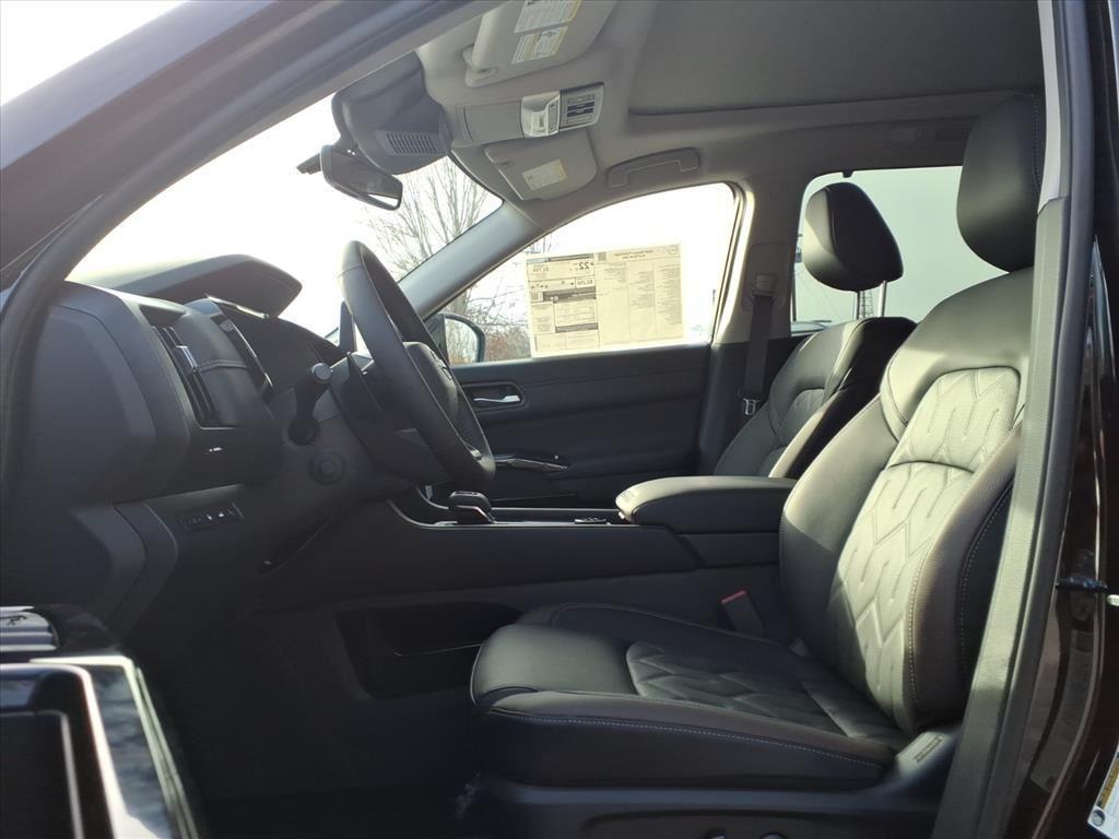 new 2026 Nissan Pathfinder car, priced at $49,437