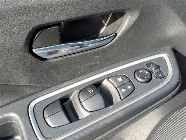 new 2025 Nissan Versa car, priced at $21,294