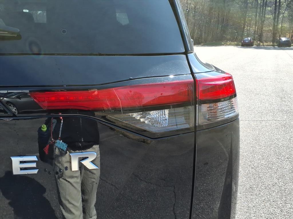 used 2024 Nissan Pathfinder car, priced at $36,000