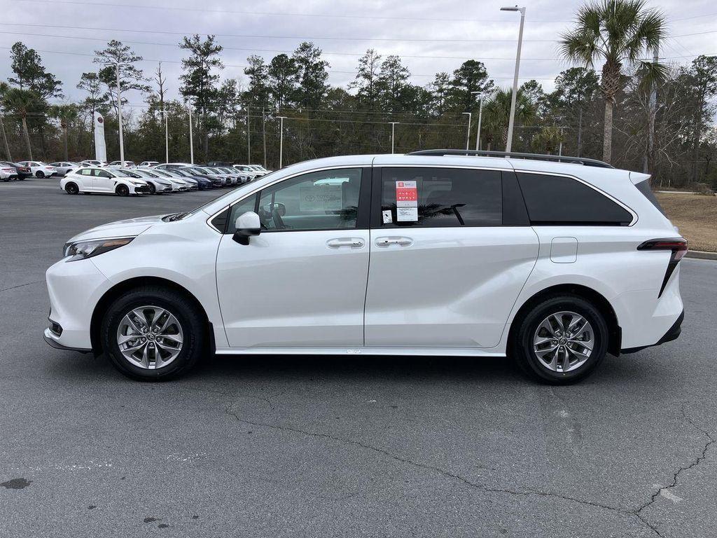 new 2026 Toyota Sienna car, priced at $48,732