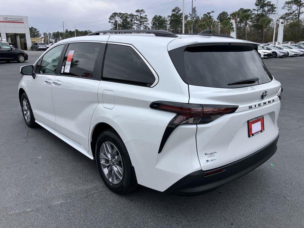 new 2026 Toyota Sienna car, priced at $48,732