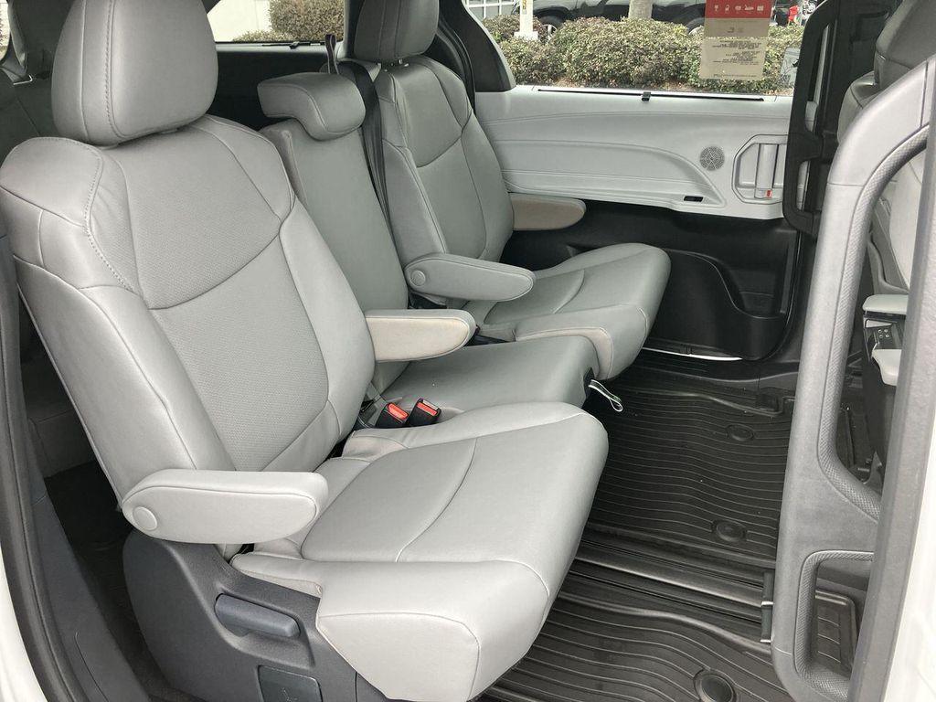 new 2026 Toyota Sienna car, priced at $48,732