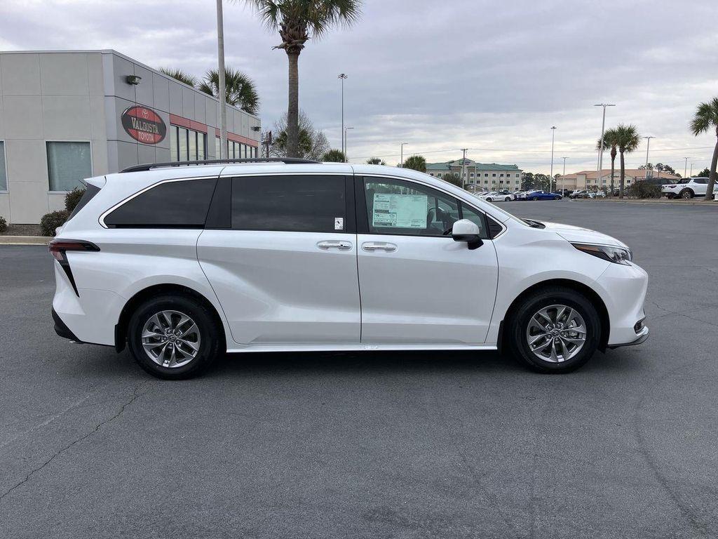 new 2026 Toyota Sienna car, priced at $48,732