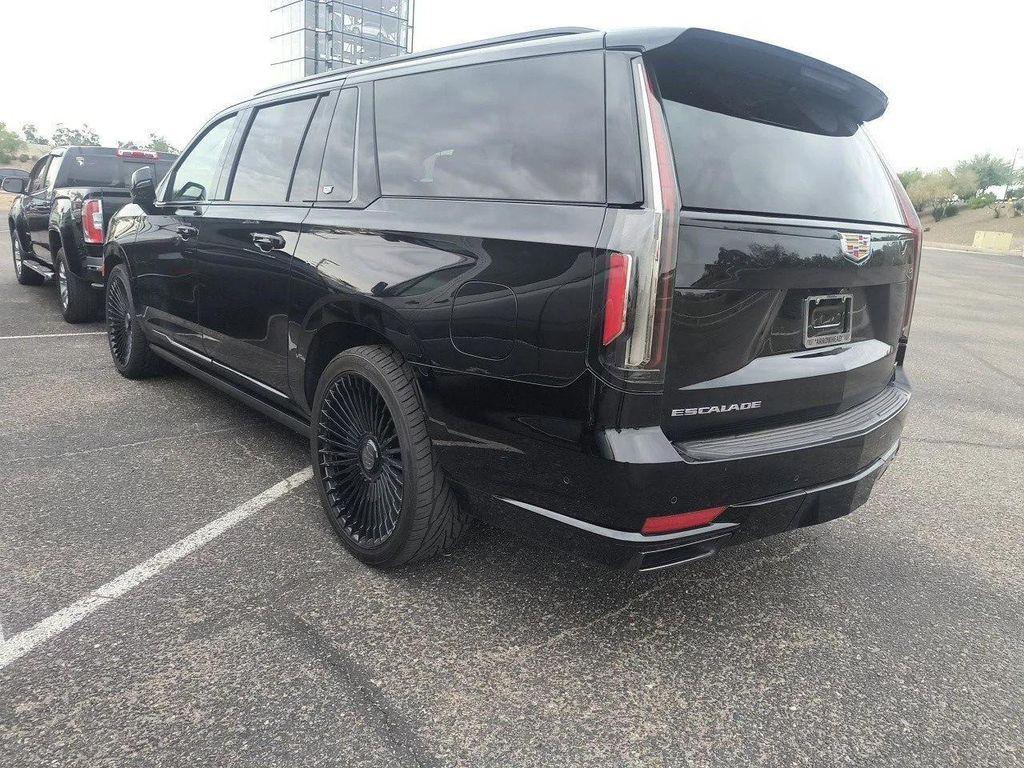 used 2022 Cadillac Escalade ESV car, priced at $73,900