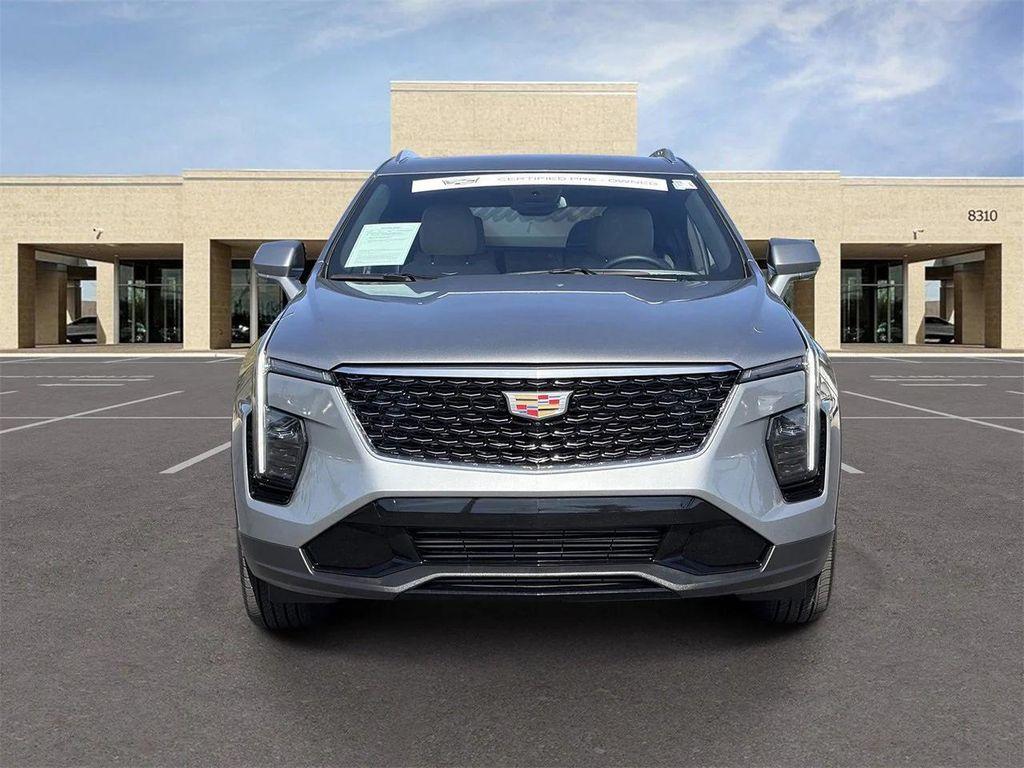 used 2025 Cadillac XT4 car, priced at $39,900