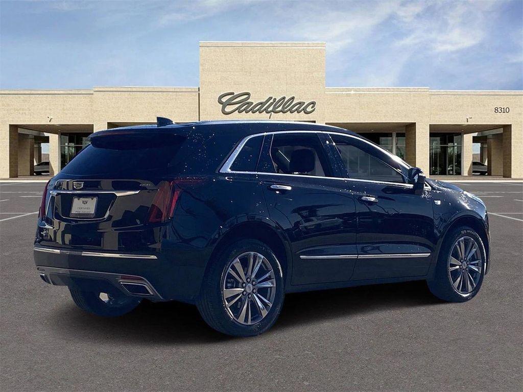 used 2025 Cadillac XT5 car, priced at $45,537