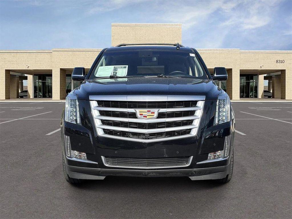 used 2018 Cadillac Escalade ESV car, priced at $30,995