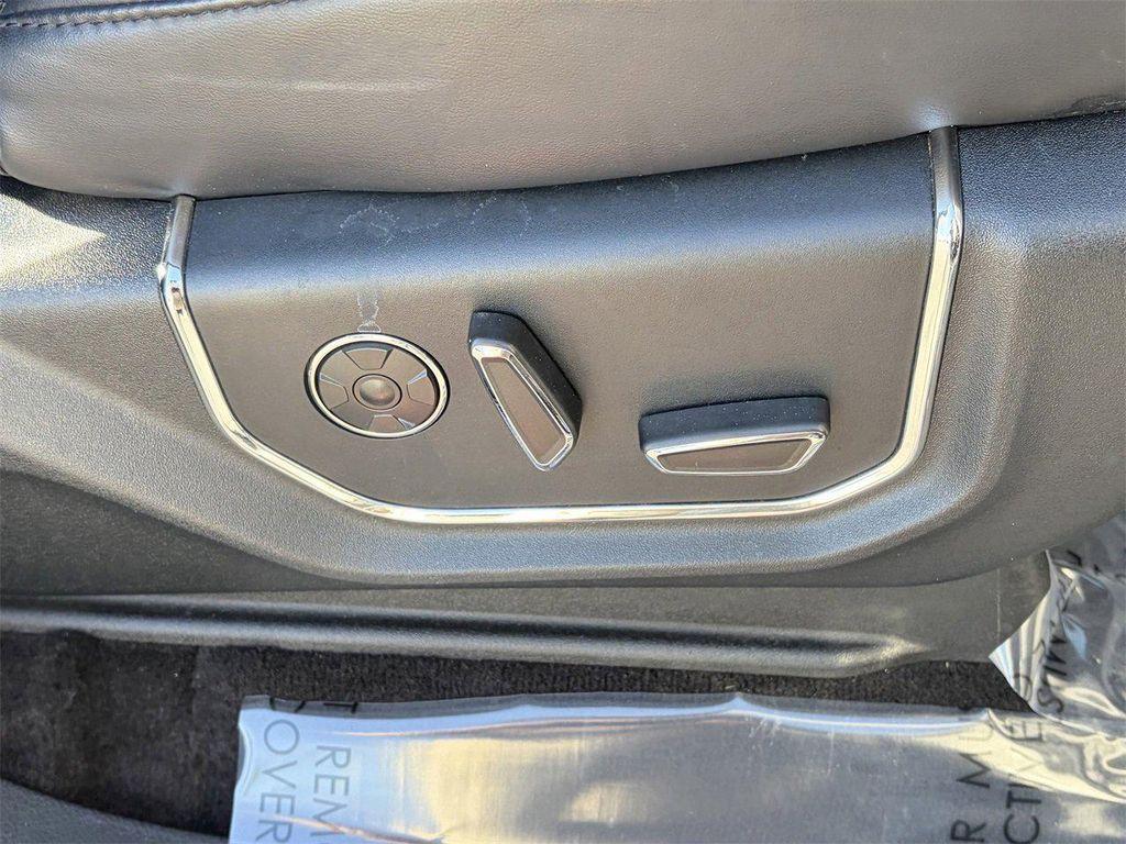 used 2020 Ford Expedition car, priced at $33,900