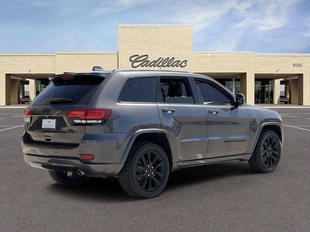 used 2018 Jeep Grand Cherokee car, priced at $17,899