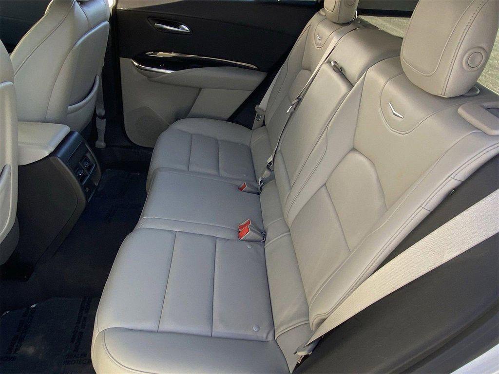 used 2023 Cadillac XT4 car, priced at $32,700