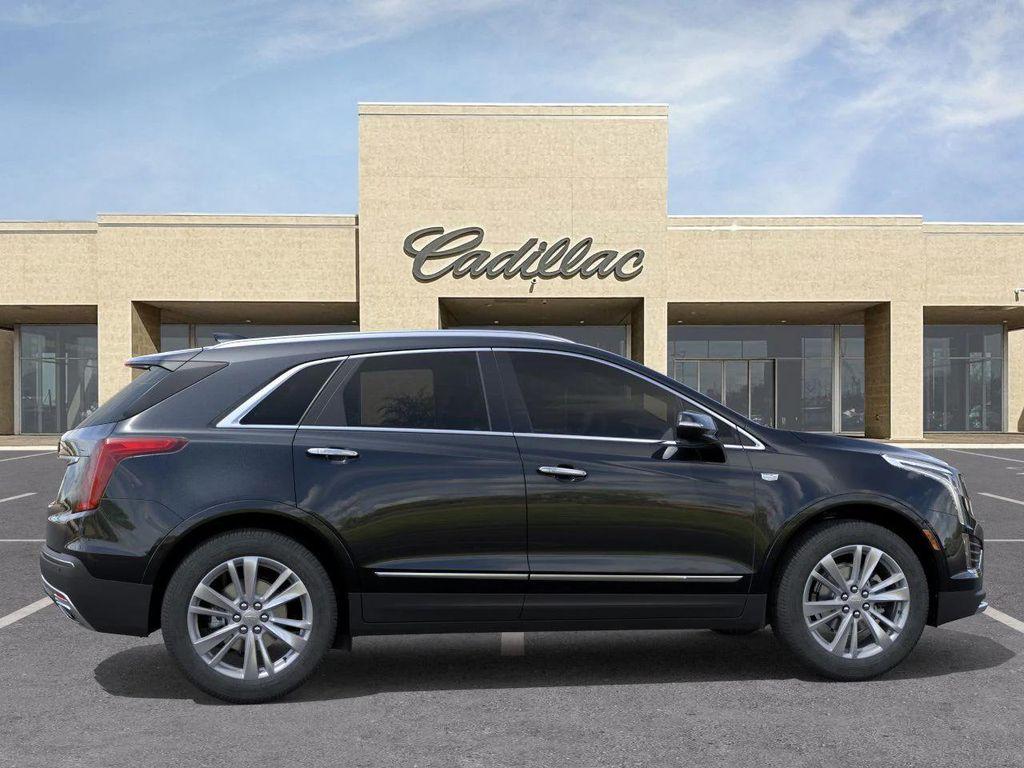 new 2025 Cadillac XT5 car, priced at $56,479