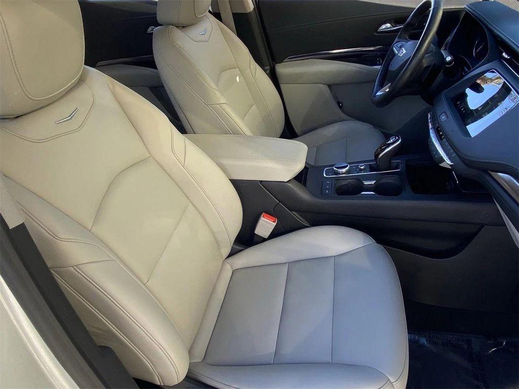 used 2021 Cadillac XT4 car, priced at $25,795