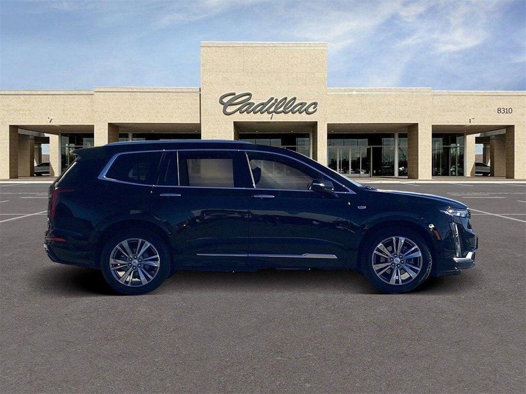 used 2025 Cadillac XT6 car, priced at $47,588