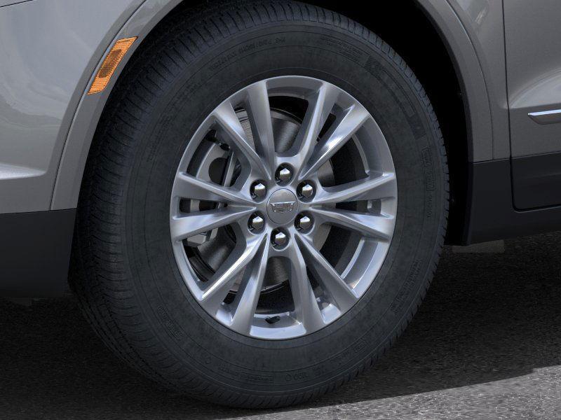 new 2025 Cadillac XT5 car, priced at $38,664