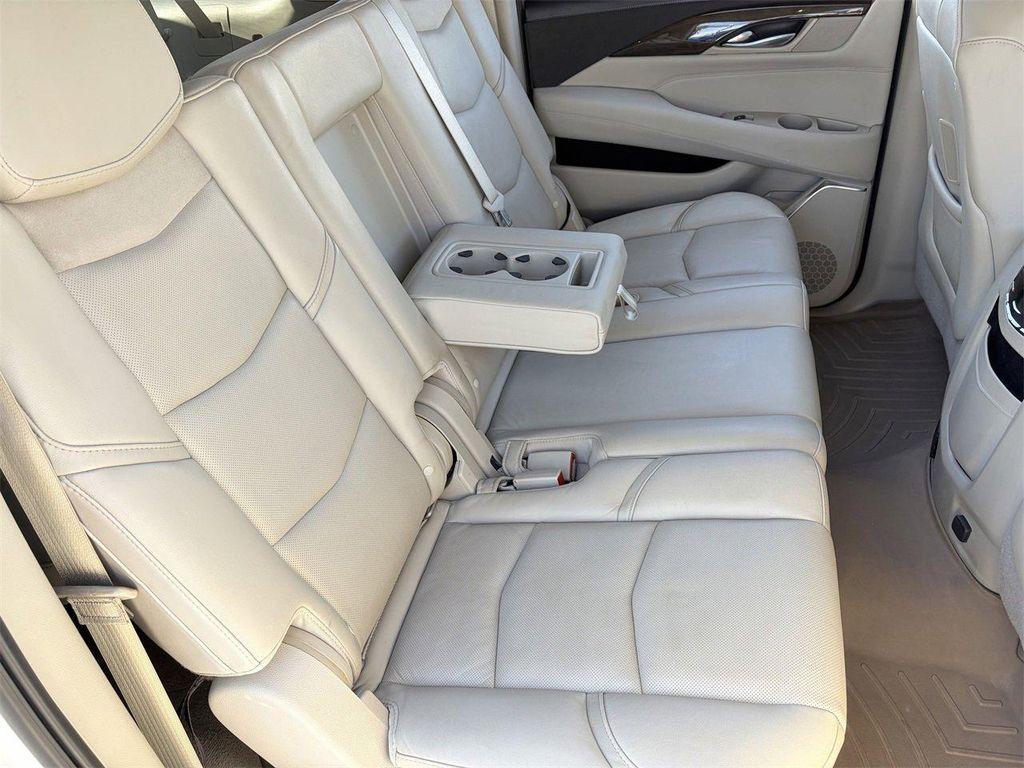 used 2018 Cadillac Escalade ESV car, priced at $24,835