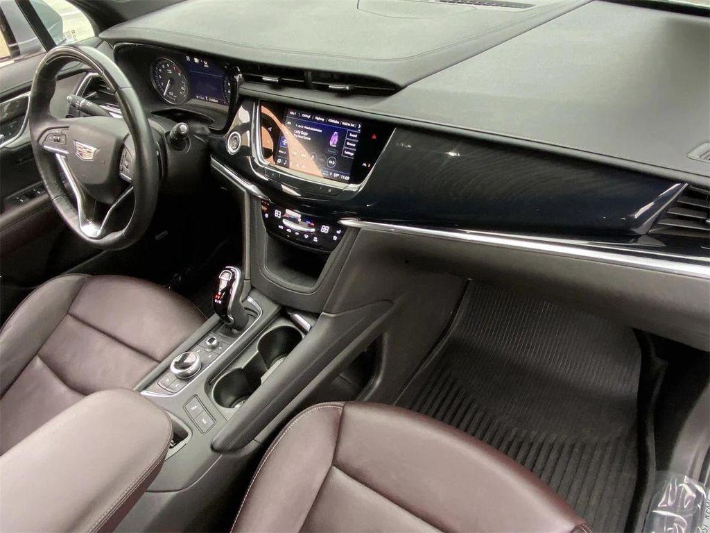 used 2023 Cadillac XT6 car, priced at $48,500