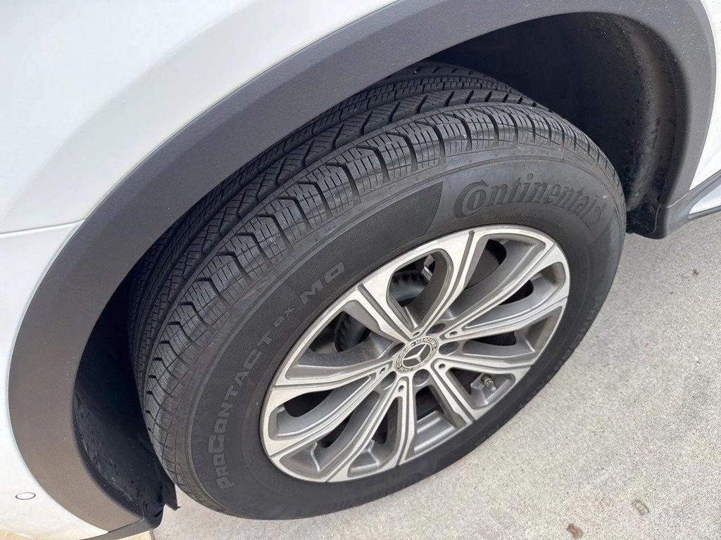 used 2025 Mercedes-Benz GLC 300 car, priced at $44,900