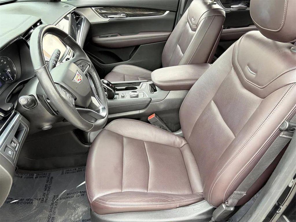 used 2020 Cadillac XT6 car, priced at $26,285