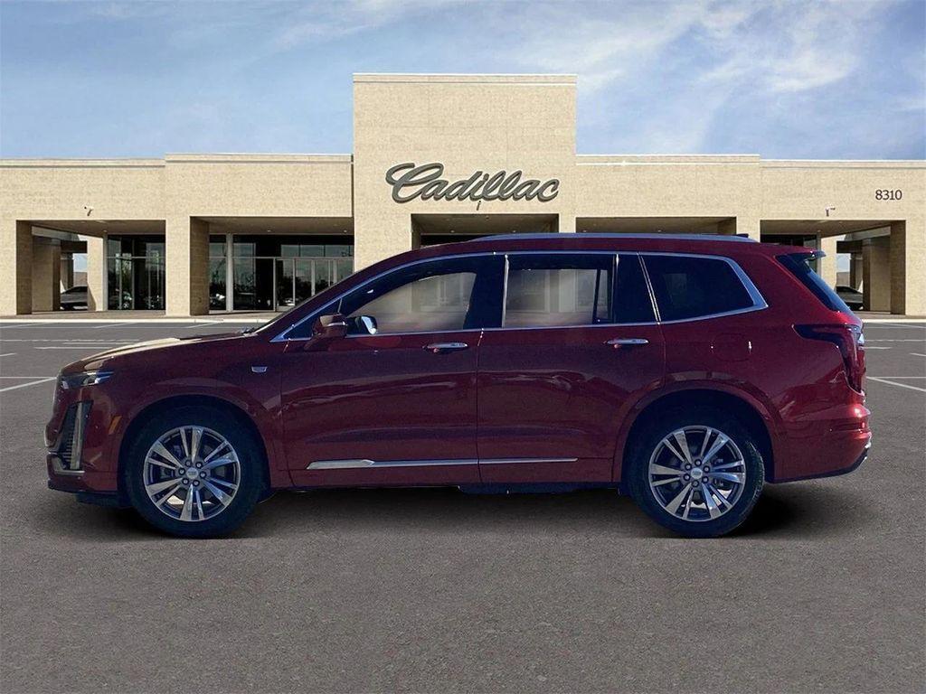 used 2025 Cadillac XT6 car, priced at $59,900