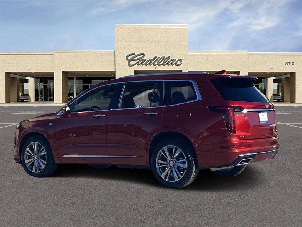 used 2025 Cadillac XT6 car, priced at $59,900