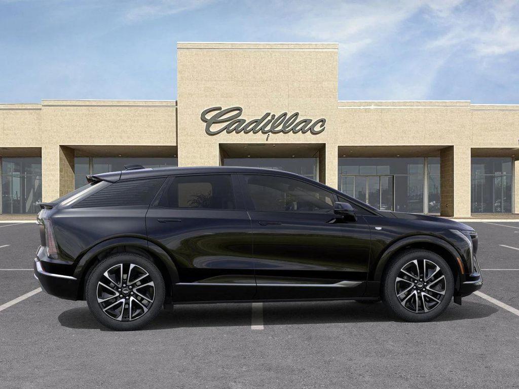 new 2025 Cadillac OPTIQ car, priced at $55,065